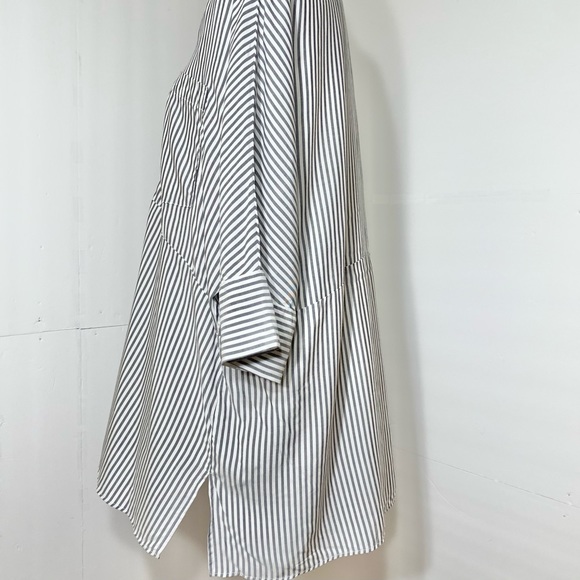 SOLD-Show Me Your Mumu Oversize Popover Tunic - Picture 5 of 10